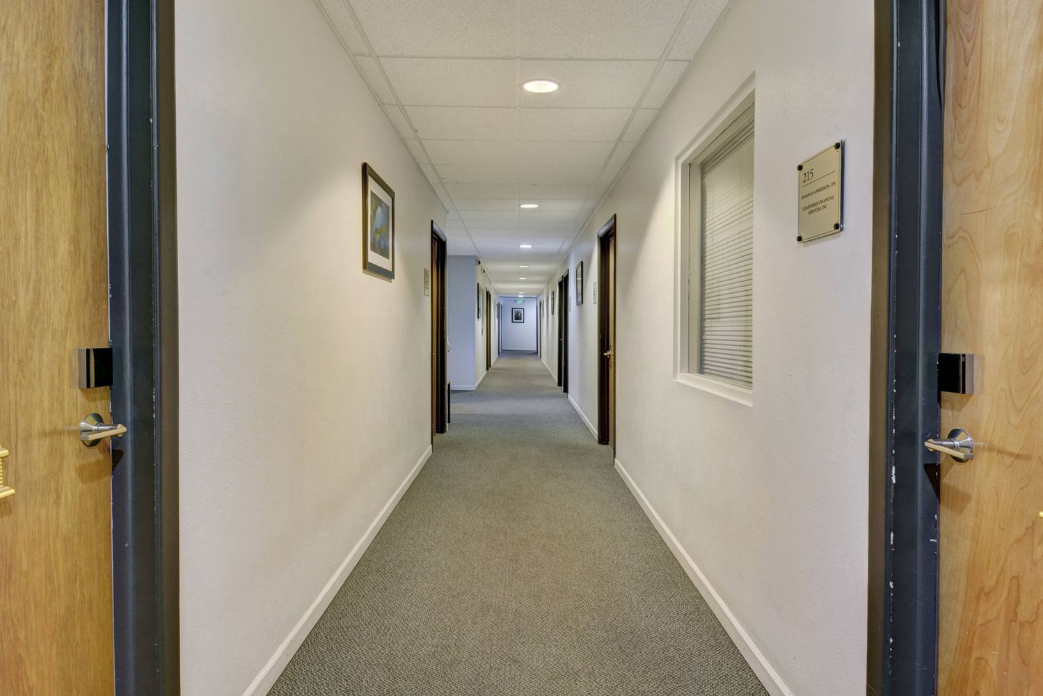 Suite 207